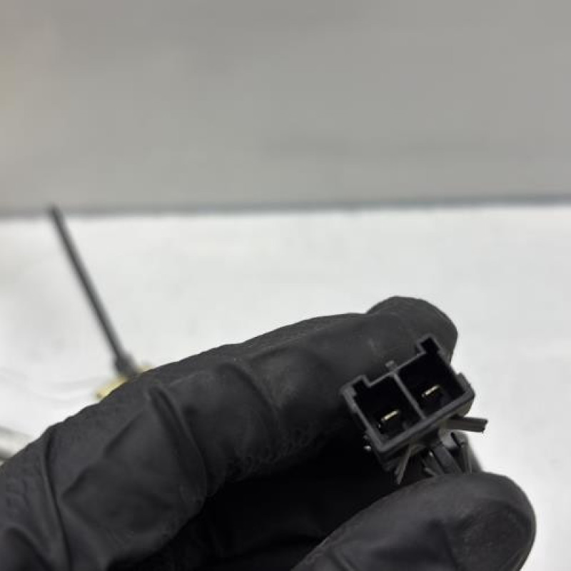 Leve vitre electrique avant droit NISSAN PATROL 1 Photo n°4