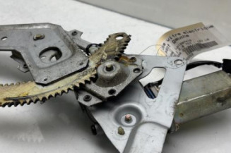 Leve vitre electrique avant gauche NISSAN PATROL 1