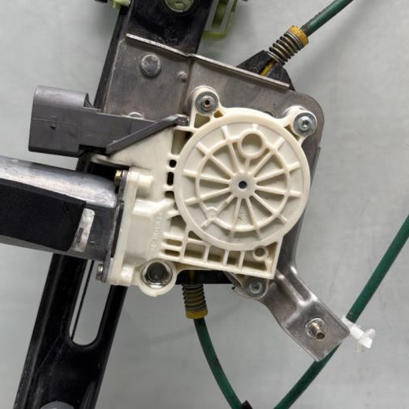 Leve vitre electrique avant gauche BMW SERIE 3 E46 Photo n°2