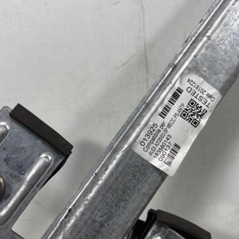 Leve vitre electrique arriere gauche AUDI A3 2 Photo n°3