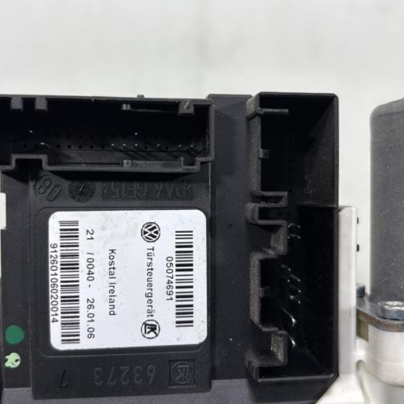 Leve vitre electrique arriere gauche AUDI A3 2 Photo n°12