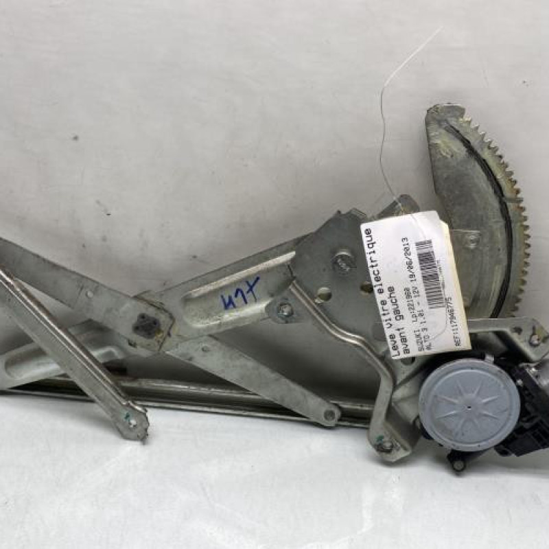 Leve vitre electrique avant gauche SUZUKI ALTO 3 Photo n°1