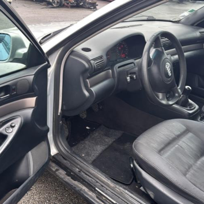 Leve vitre electrique avant gauche AUDI A4 1 Photo n°13