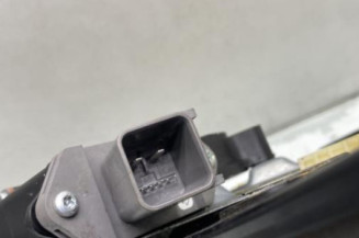 Leve vitre electrique avant droit OPEL INSIGNIA 1