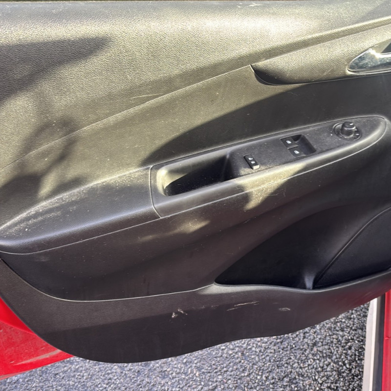 OPEL KARL 1.0i - 12V Photo n°9