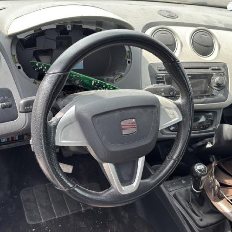 Feu arriere stop central SEAT IBIZA 4 Photo n°11