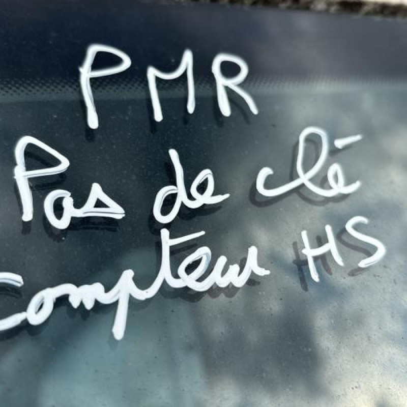 Feu arriere stop central SEAT IBIZA 4 Photo n°19