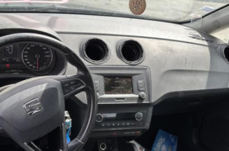 Feu arriere stop central SEAT IBIZA 4