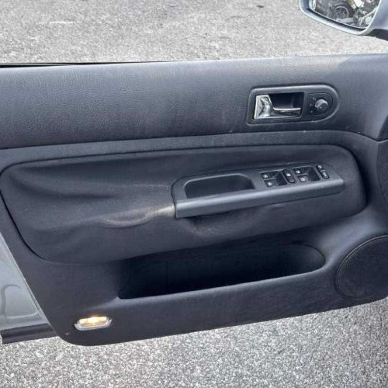 Cremaillere assistee VOLKSWAGEN GOLF 4 Photo n°9