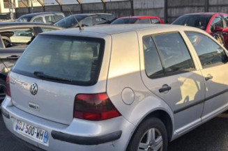 Pivot de moyeu avant gauche VOLKSWAGEN GOLF 4