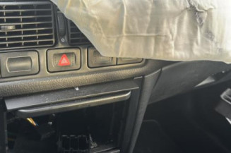 Pivot de moyeu avant gauche VOLKSWAGEN GOLF 4