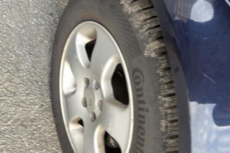 Pivot de moyeu avant gauche VOLKSWAGEN GOLF 4