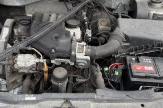 Pivot de moyeu avant droit VOLKSWAGEN GOLF 4