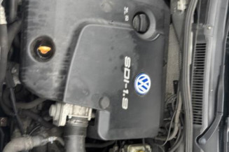 Pivot de moyeu avant gauche VOLKSWAGEN GOLF 4