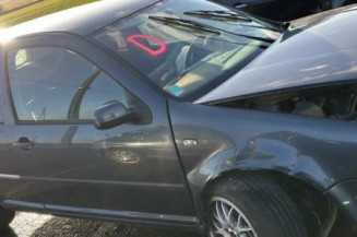 Pivot de moyeu avant droit VOLKSWAGEN GOLF 4