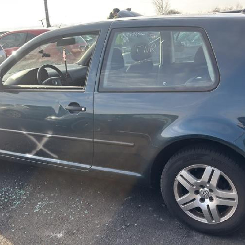 Cremaillere assistee VOLKSWAGEN GOLF 4 Photo n°8