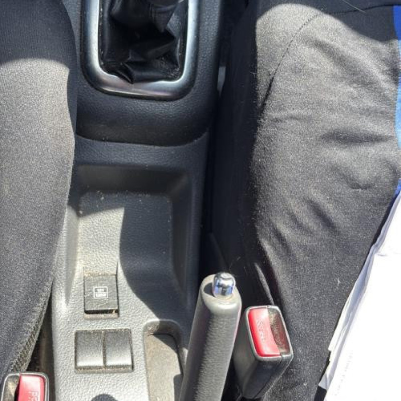 Moteur SUZUKI LIANA Photo n°9