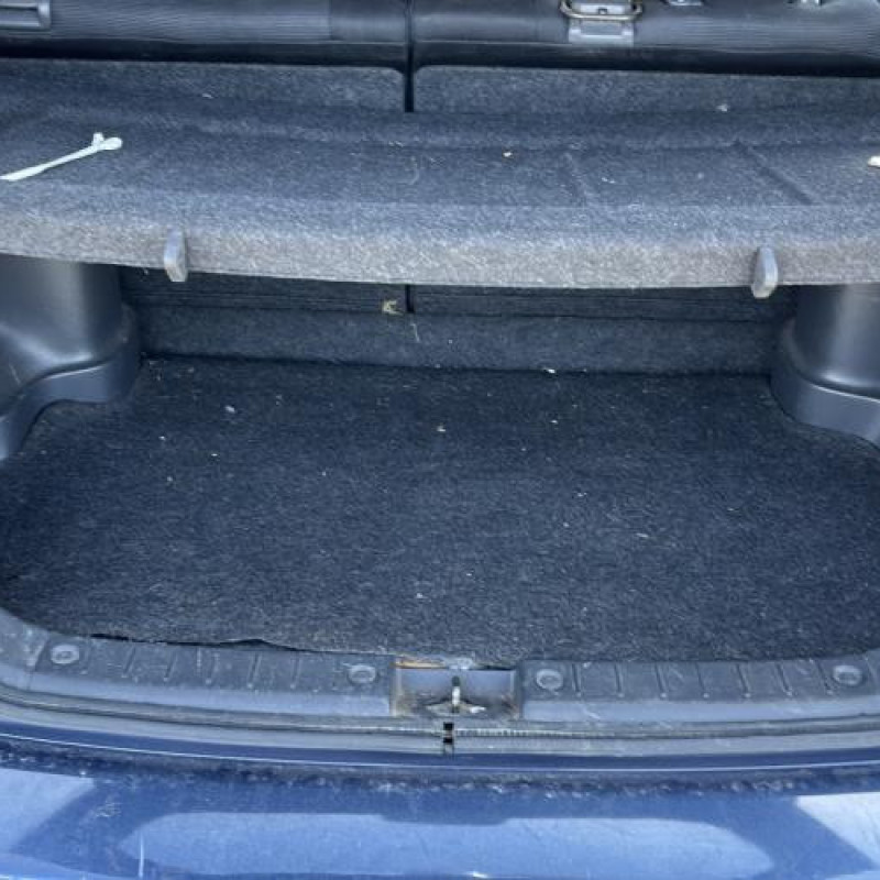 Moteur SUZUKI LIANA Photo n°20