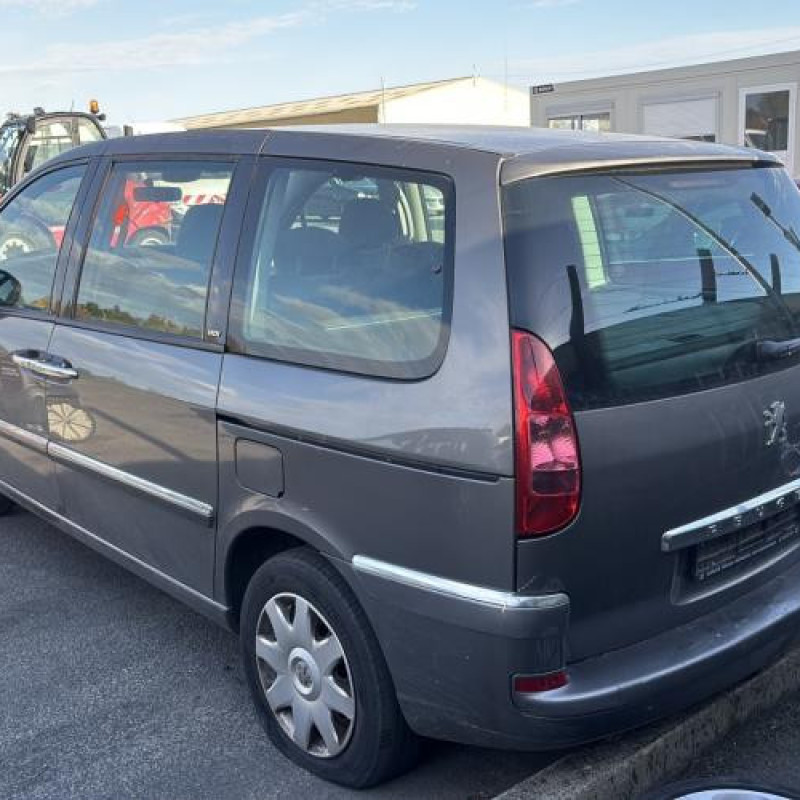 Moteur PEUGEOT 807 Photo n°3