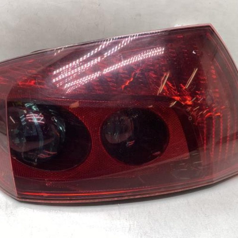 Feu arriere principal gauche (feux) PEUGEOT 407 Photo n°1