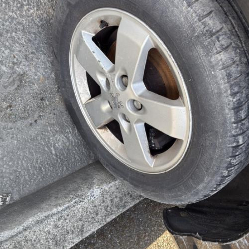 Feu arriere principal gauche (feux) PEUGEOT 407 Photo n°13