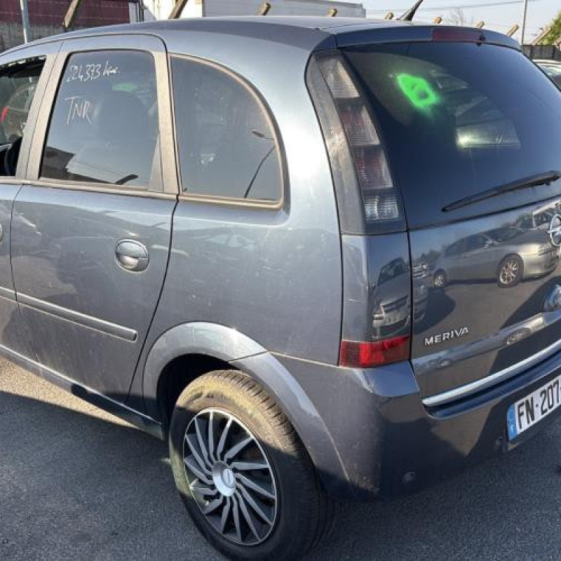 Aile avant gauche OPEL MERIVA A Photo n°8