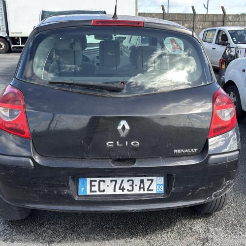 Aile avant droit RENAULT CLIO 3 Photo n°9