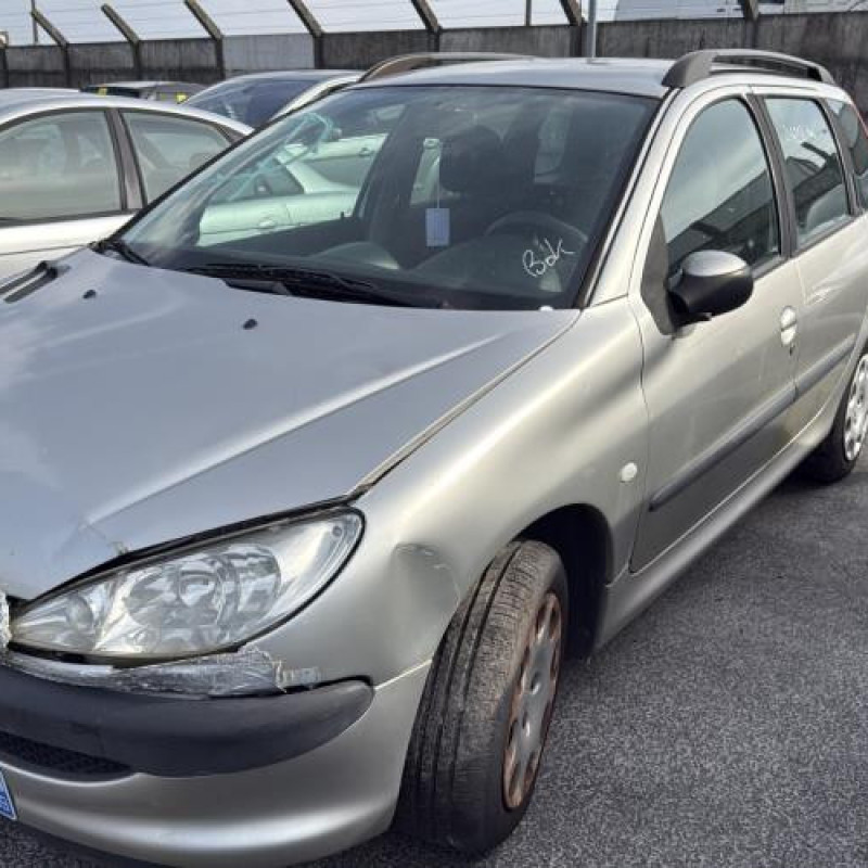 Aile avant droit PEUGEOT 206 Photo n°5
