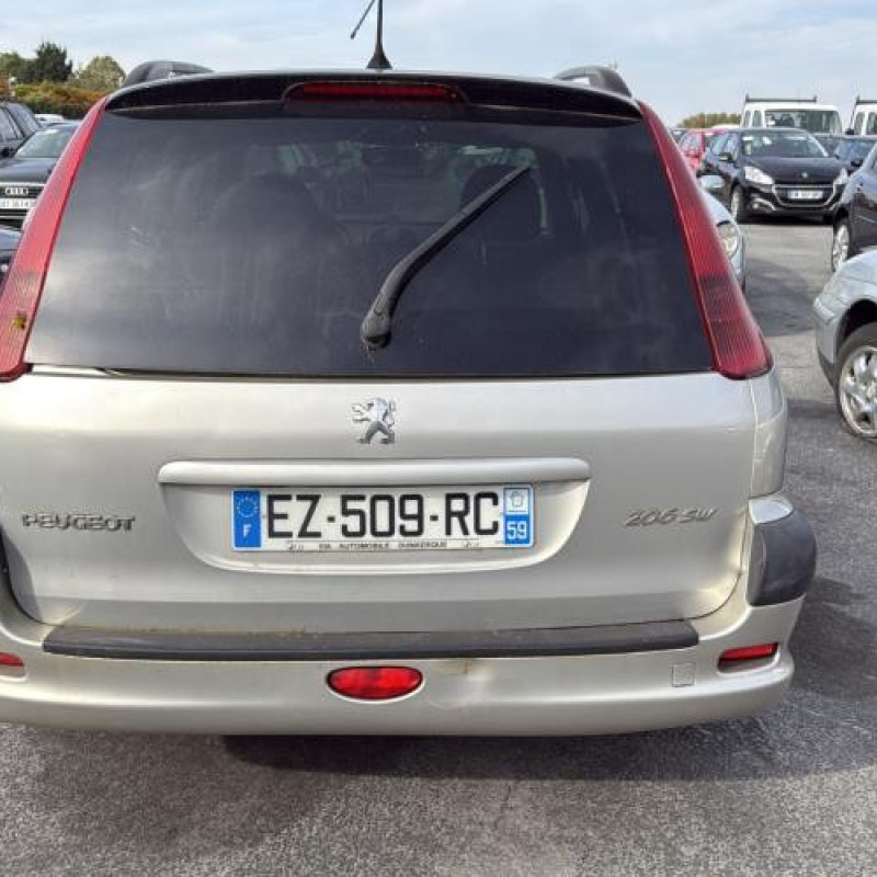 Aile avant droit PEUGEOT 206 Photo n°9