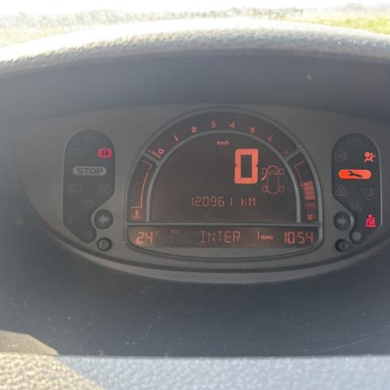 Moteur RENAULT MODUS Photo n°18