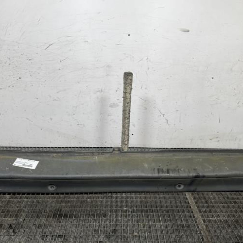 Pare choc arriere RENAULT TRAFIC 2 Photo n°1