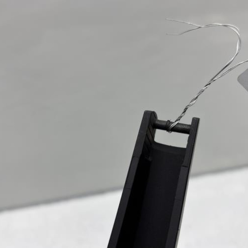 Bras essuie glace arriere VOLKSWAGEN POLO 4 Photo n°3