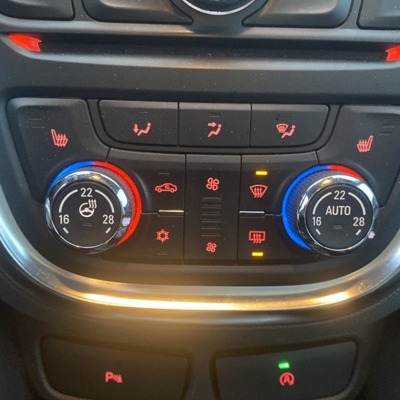 OPEL MOKKA 1 PHASE 1 1.6 CDTI - 16V TURBO Photo n°8