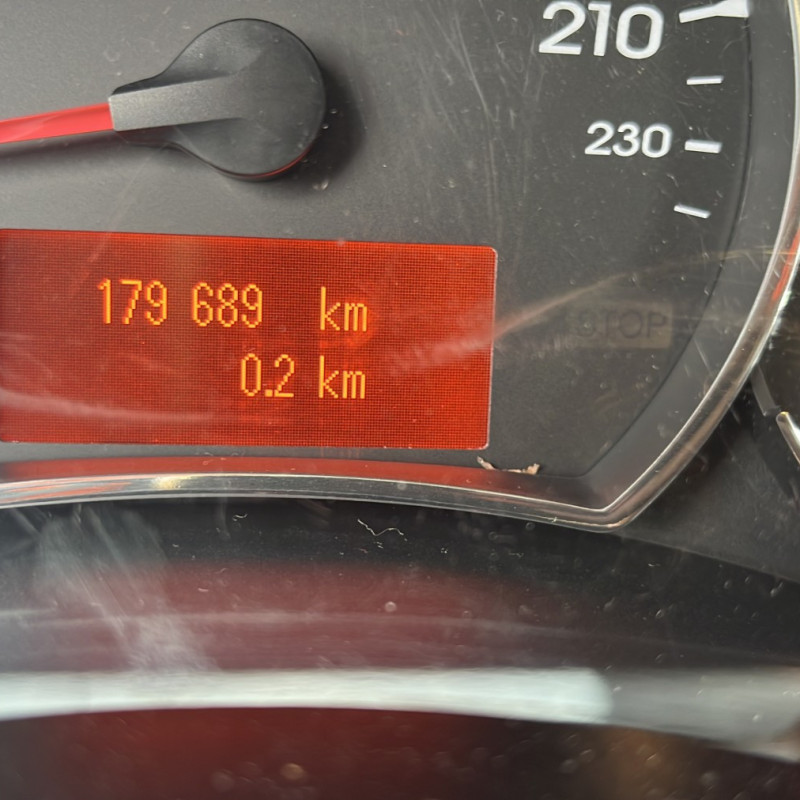 RENAULT KOLEOS 1 PHASE 1 2.0 DCI - 16V TURBO 4X4 Photo n°10