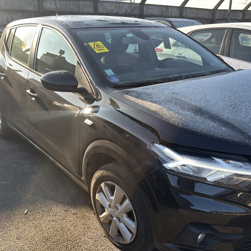 DACIA SANDERO 3 1.0i - 12V TURBO TCE 100 ECO-G Photo n°2