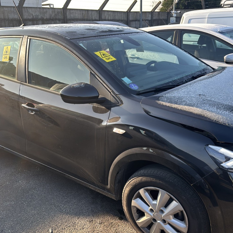 DACIA SANDERO 3 1.0i - 12V TURBO TCE 100 ECO-G Photo n°8