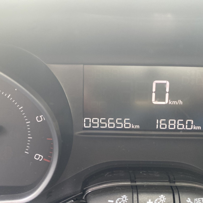 PEUGEOT 208 1 PHASE 2 1.6 BLUE HDI - 8V TURBO Photo n°11