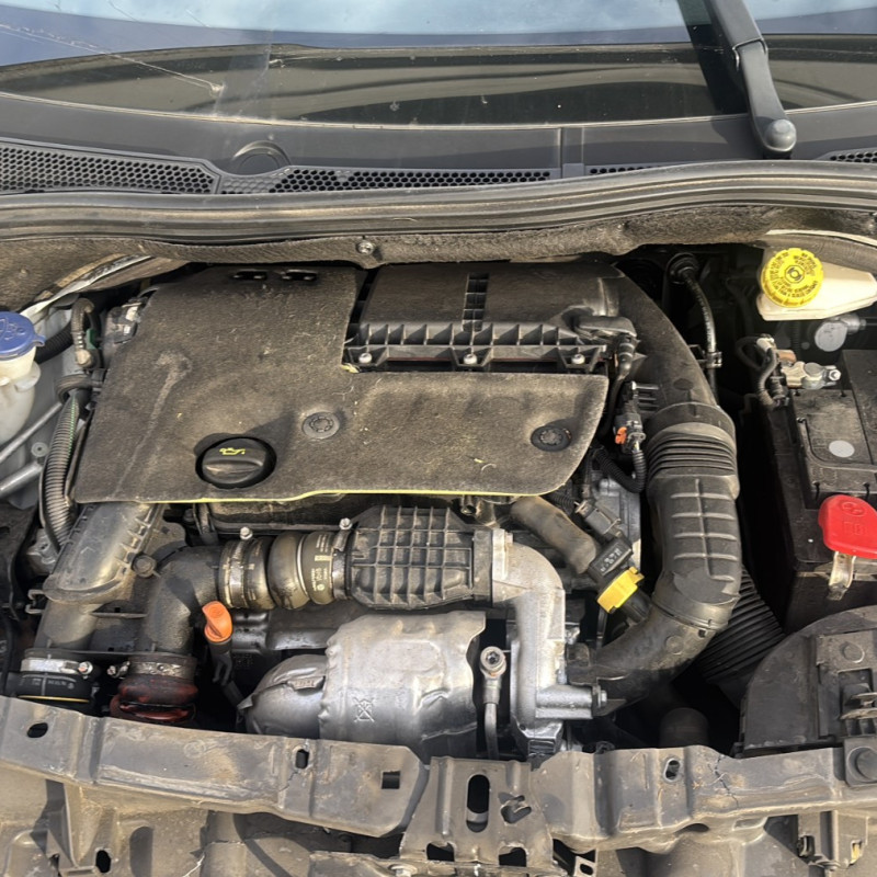 PEUGEOT 208 1 PHASE 2 1.6 BLUE HDI - 8V TURBO Photo n°18