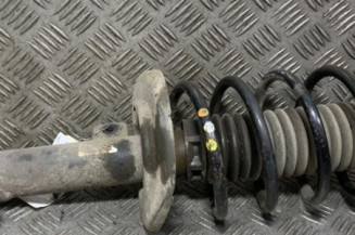 Amortisseur avant gauche PEUGEOT 208 1 Photo n°1