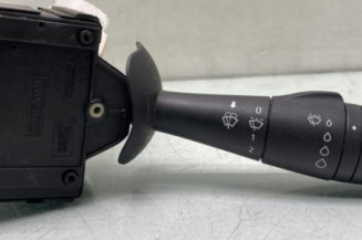 Commodo d'essuie glaces RENAULT TRAFIC 3 COURT Photo n°1