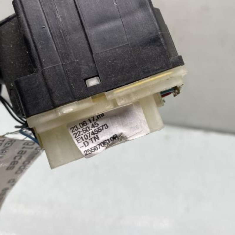 Commodo d'essuie glaces RENAULT TRAFIC 3 COURT Photo n°4