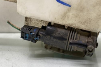 Vase de lave glace RENAULT TRAFIC 3 COURT