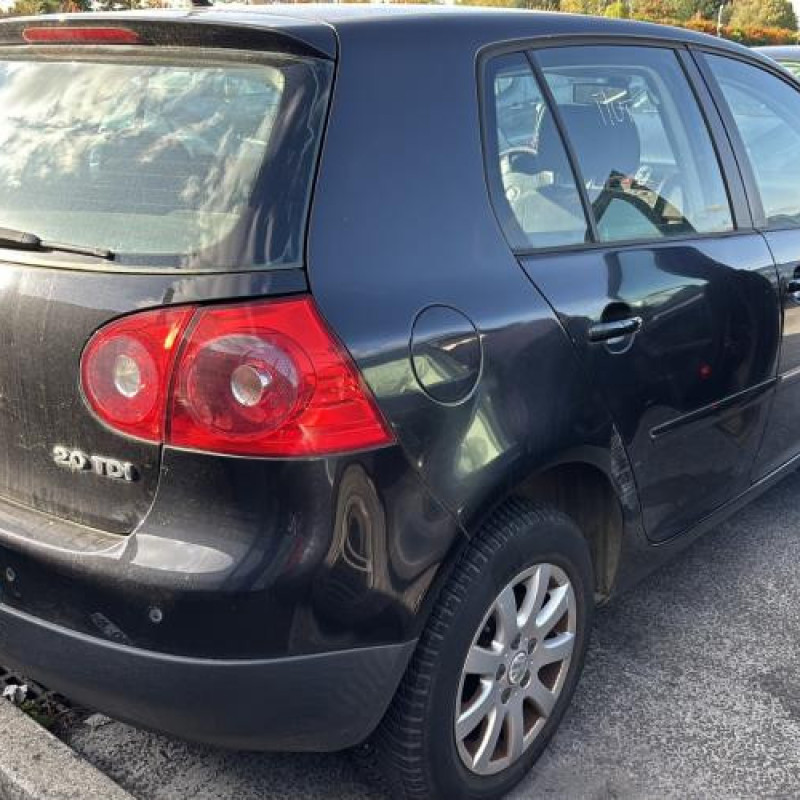 Feu arriere principal gauche (feux) VOLKSWAGEN GOLF 5 Photo n°6