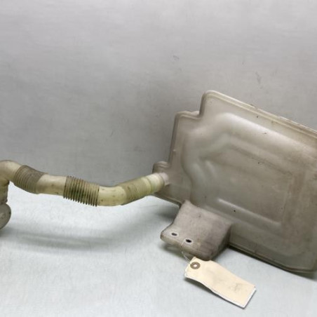 Vase de lave glace VOLKSWAGEN GOLF 5 Photo n°1