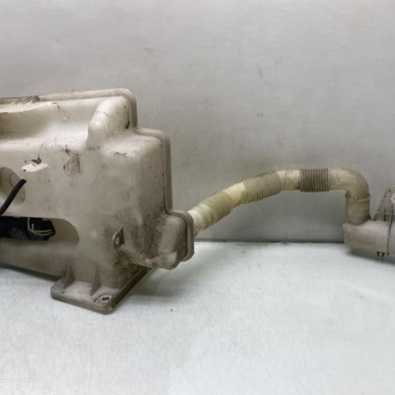 Vase de lave glace VOLKSWAGEN GOLF 5 Photo n°2