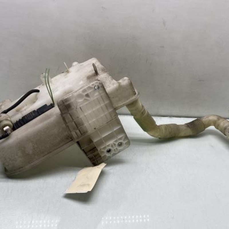 Vase de lave glace VOLKSWAGEN GOLF 5 Photo n°4