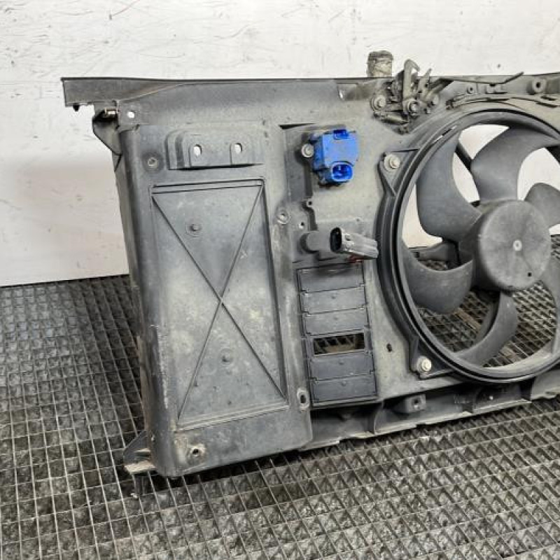 Face avant CITROEN C4 1 Photo n°2