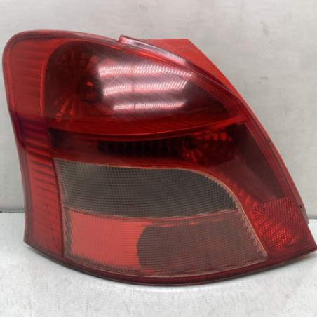 Feu arriere principal gauche (feux) TOYOTA YARIS 2 Photo n°1