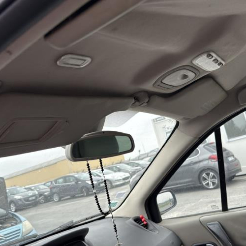 Custode arriere gauche RENAULT SCENIC 2 Photo n°19