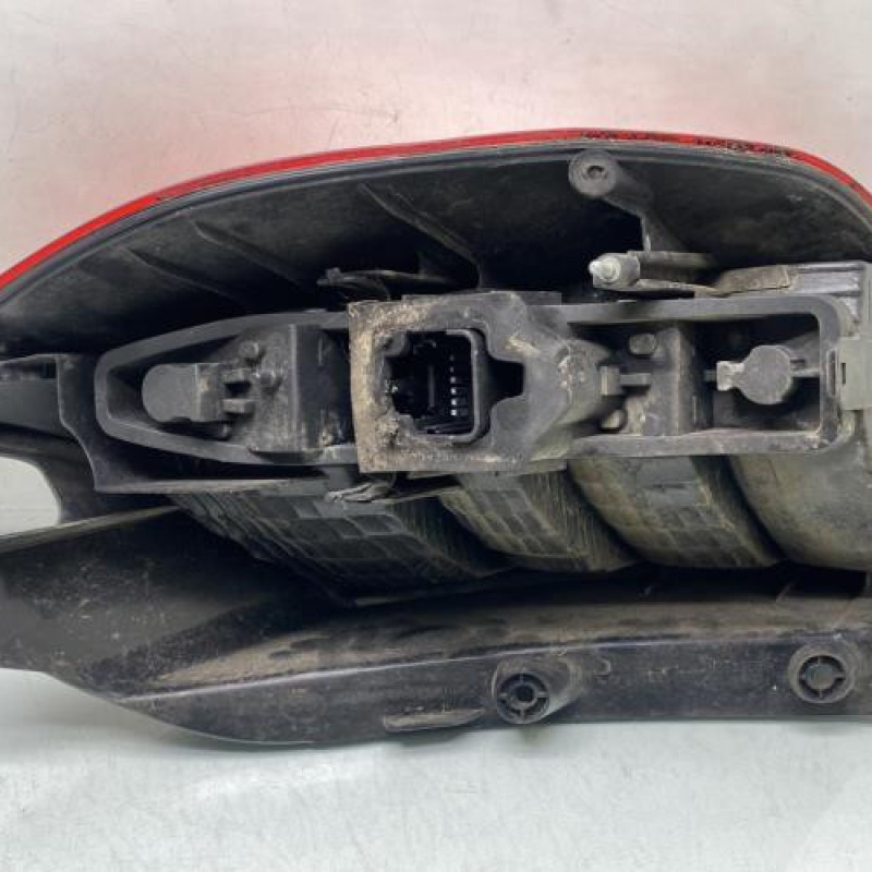 Feu arriere principal gauche (feux) RENAULT SCENIC 2 Photo n°2